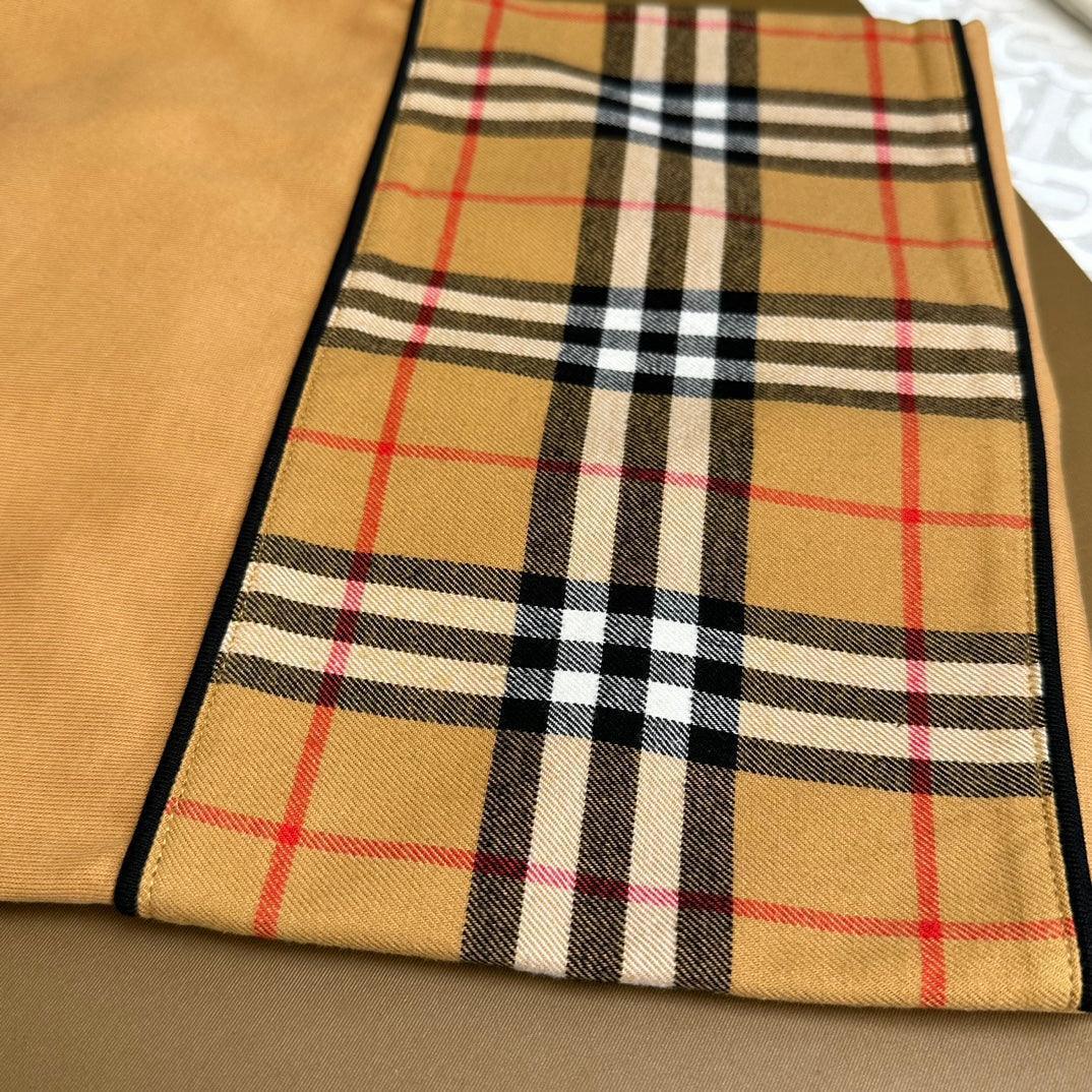 Burberry T-Shirt Without Collar &
