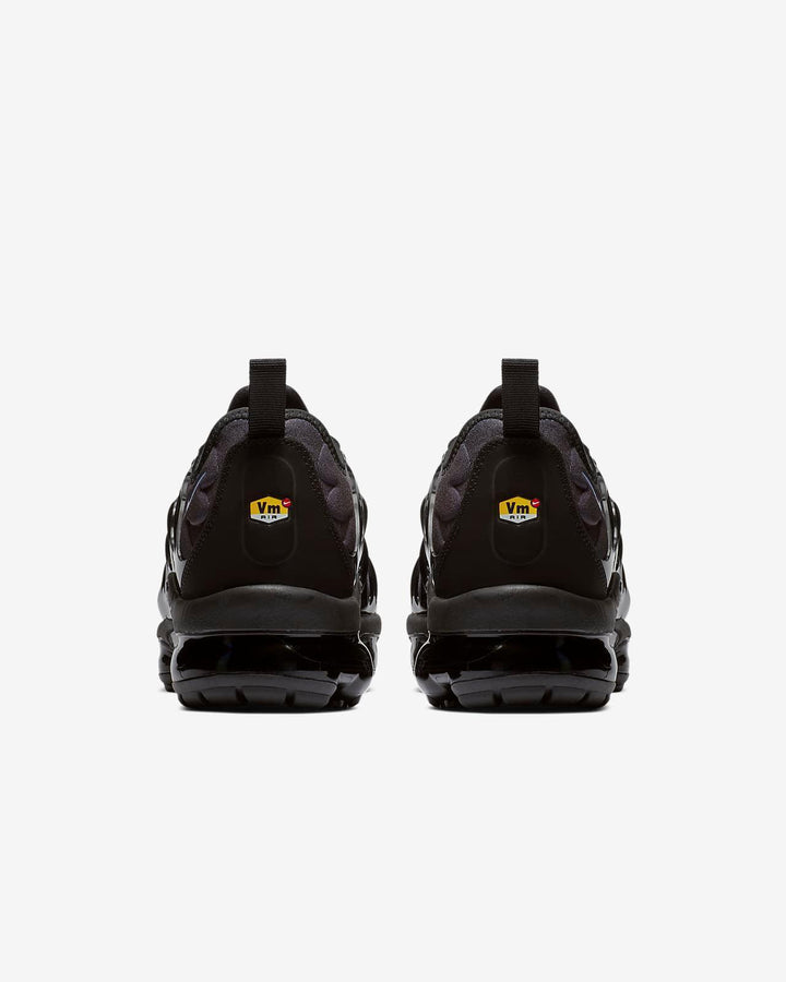 Nike Air VaporMax Plus &
