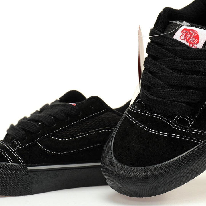 Vans Vault Knu-Skool VR3 LX "Black/Grey"