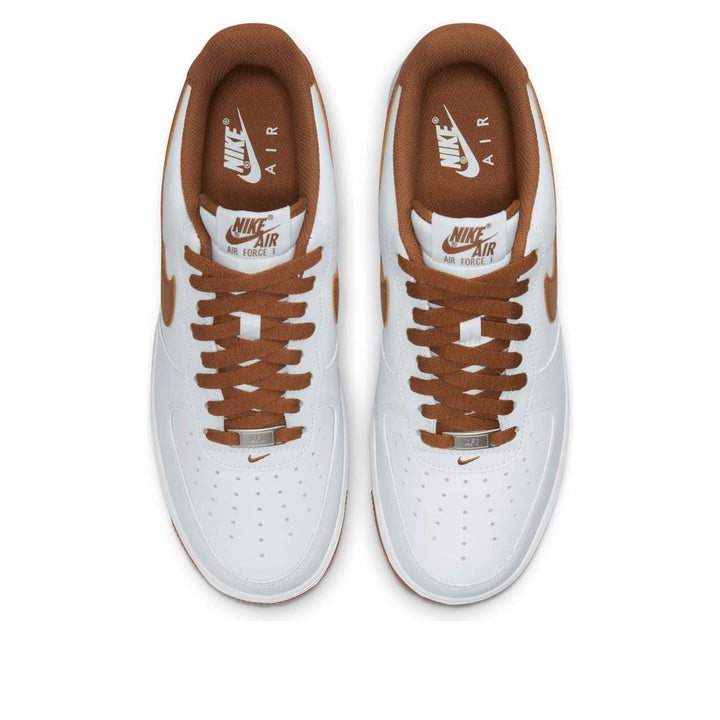 Nike Air Force 1 &