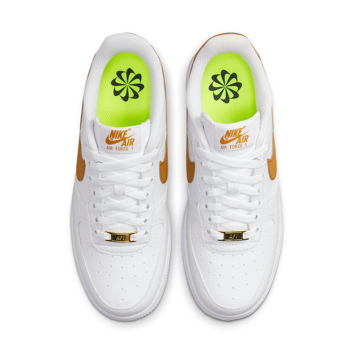 Nike Air Force 1 Low &