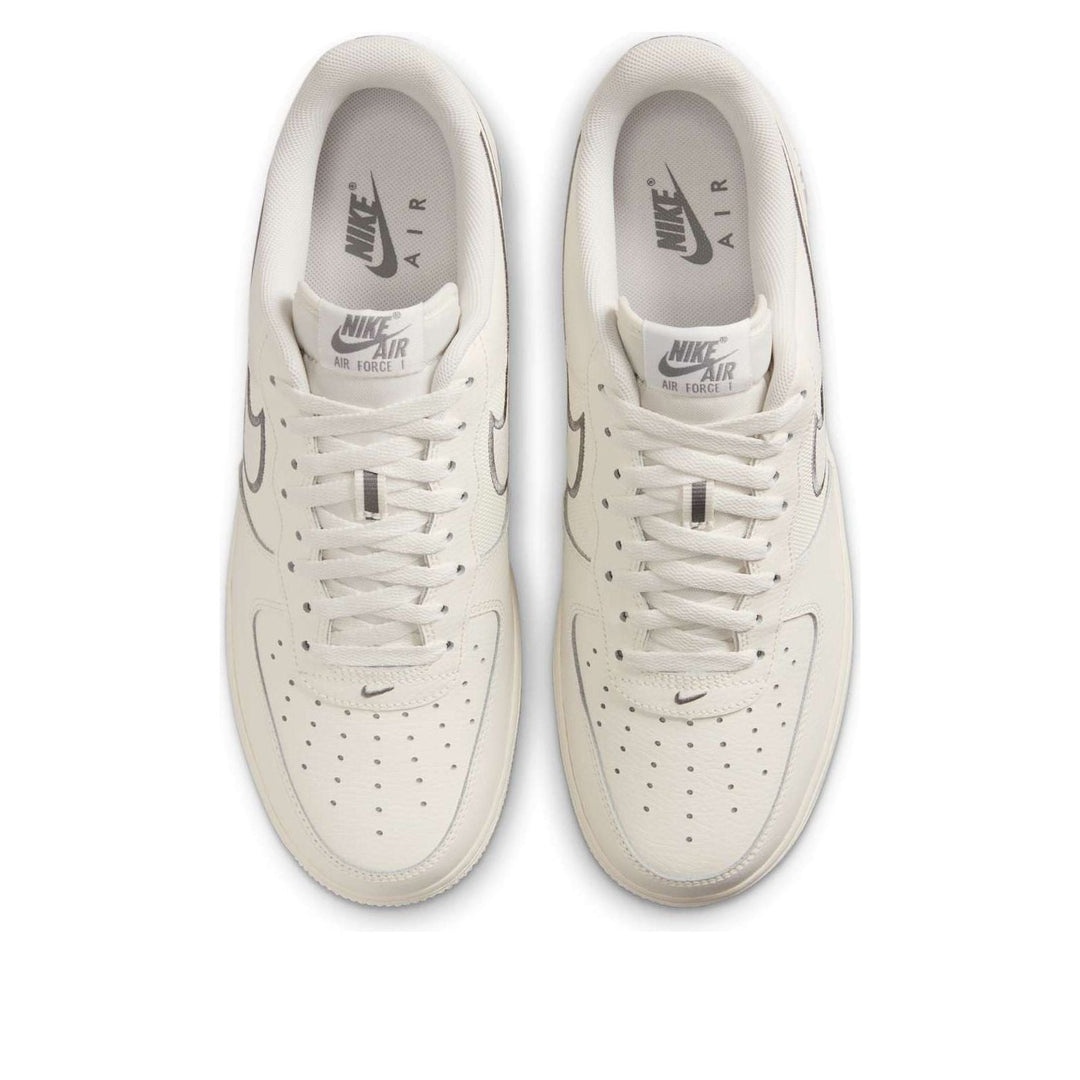 Air Force 1 &
