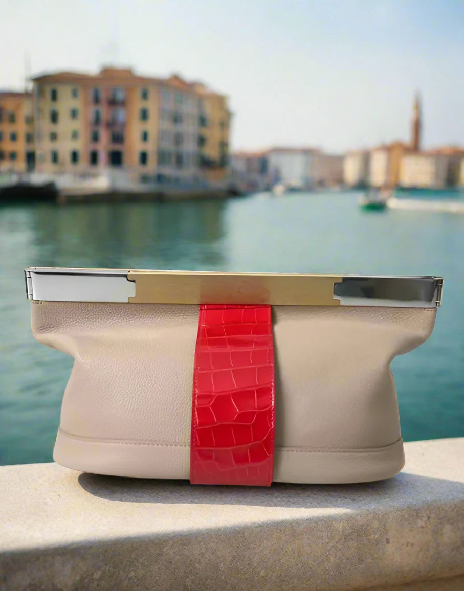 BOLSO BALENCIAGA DE PIEL EXÓTICA BICOLOR BEIGE Y ROJO