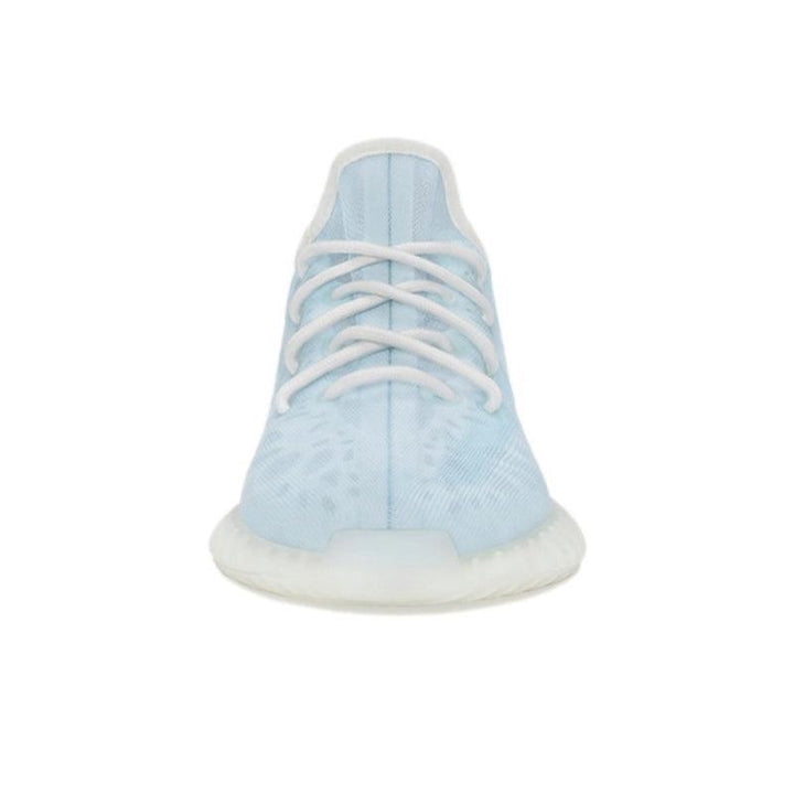 Yeezy Boost 350 V2 &