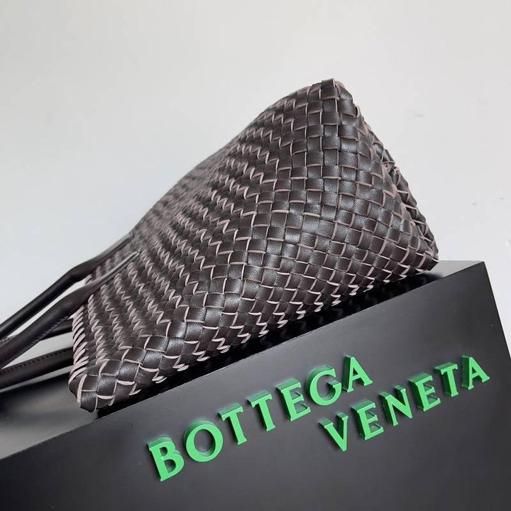 Bottega Veneta Medium Intreccio Leather Bag Tote