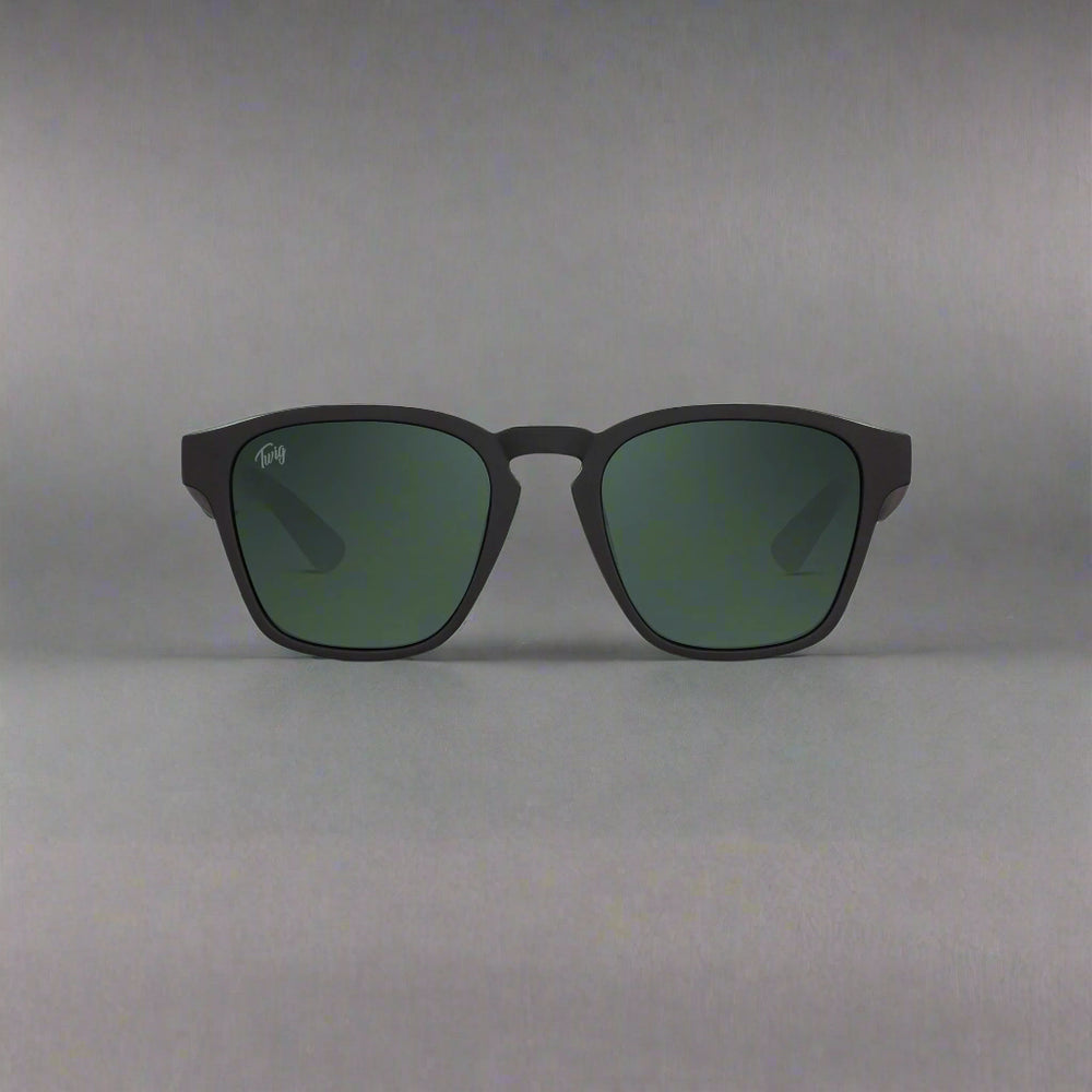 Twig Unisex green polycarbonate UV3 Sunglasses