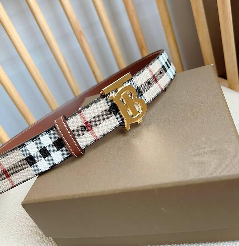 Burberry TB Belt E-Canvas &amp; Leather Vintage Check Monogram Buckle - Timeless Luxury