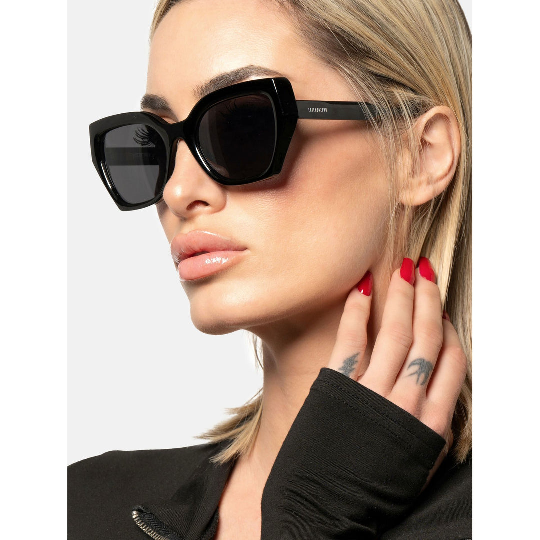 Black stylish Italian designed affordable sunglasses with UV protection.