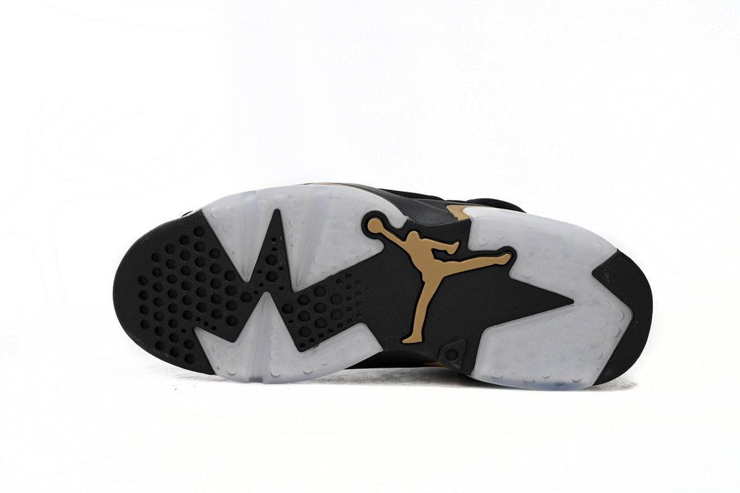 Air Jordan 6 Retro &