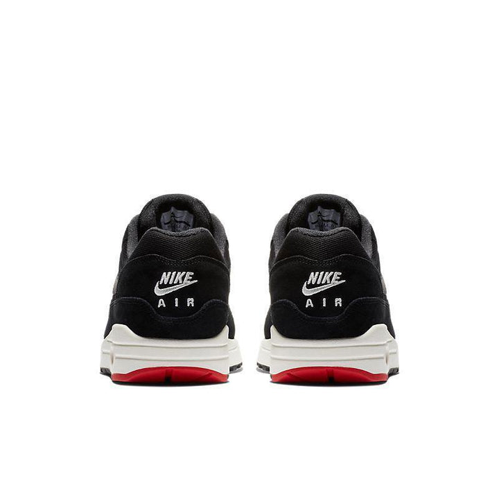 Nike Air Max 87 &