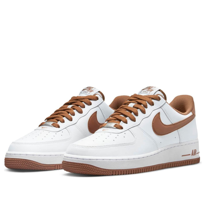Nike Air Force 1 &