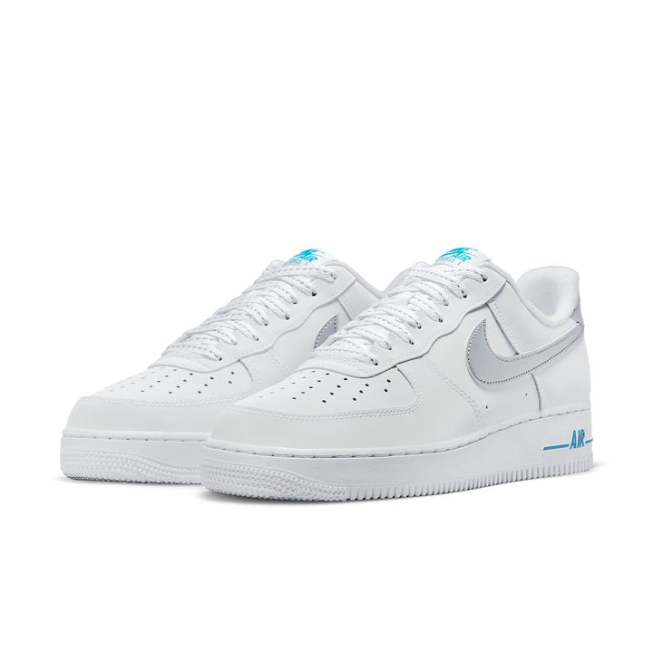 Nike Air Force 1 Low &