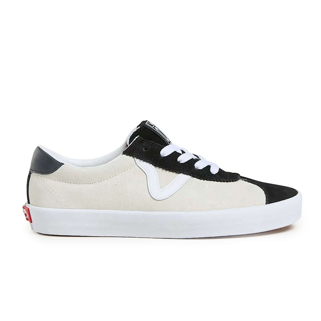 VANS sneakers and streetwear collection at STORE 7994