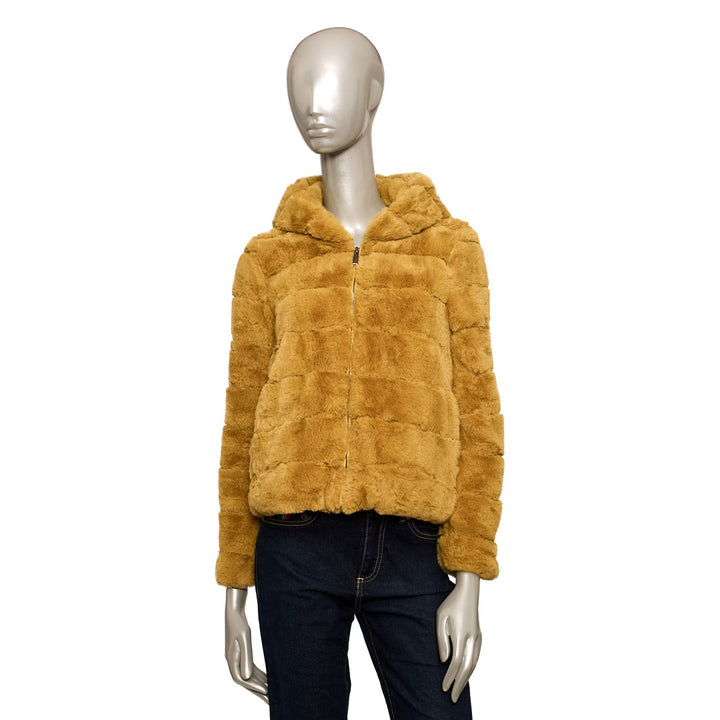 Comfortable Italian designed coats & jackets in mid, 3/4 and hooded designs