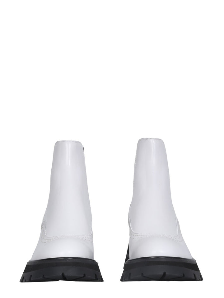 Alexander Mcqueen Women Wander Chelsea Boots