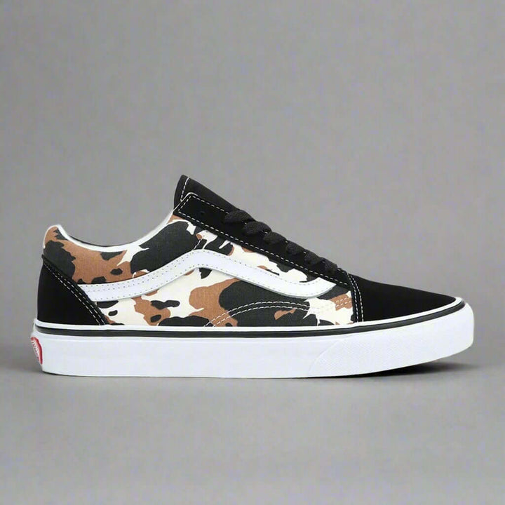 VANS sneakers and streetwear collection at STORE 7994