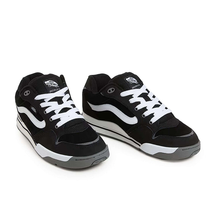 Vans black and white leather low top unisex Sneakers