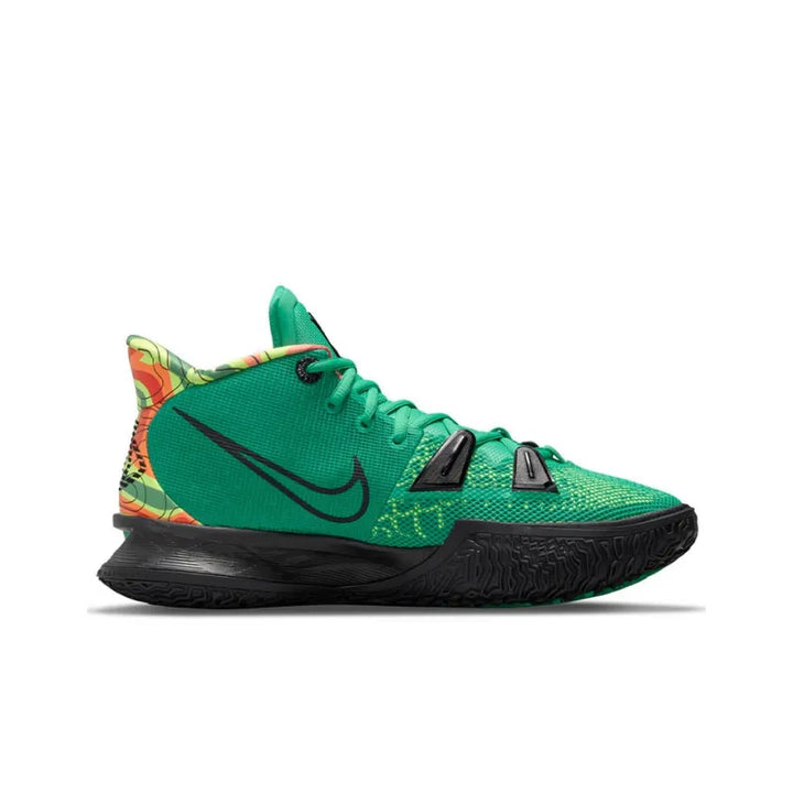 Nike Kyrie 7 &