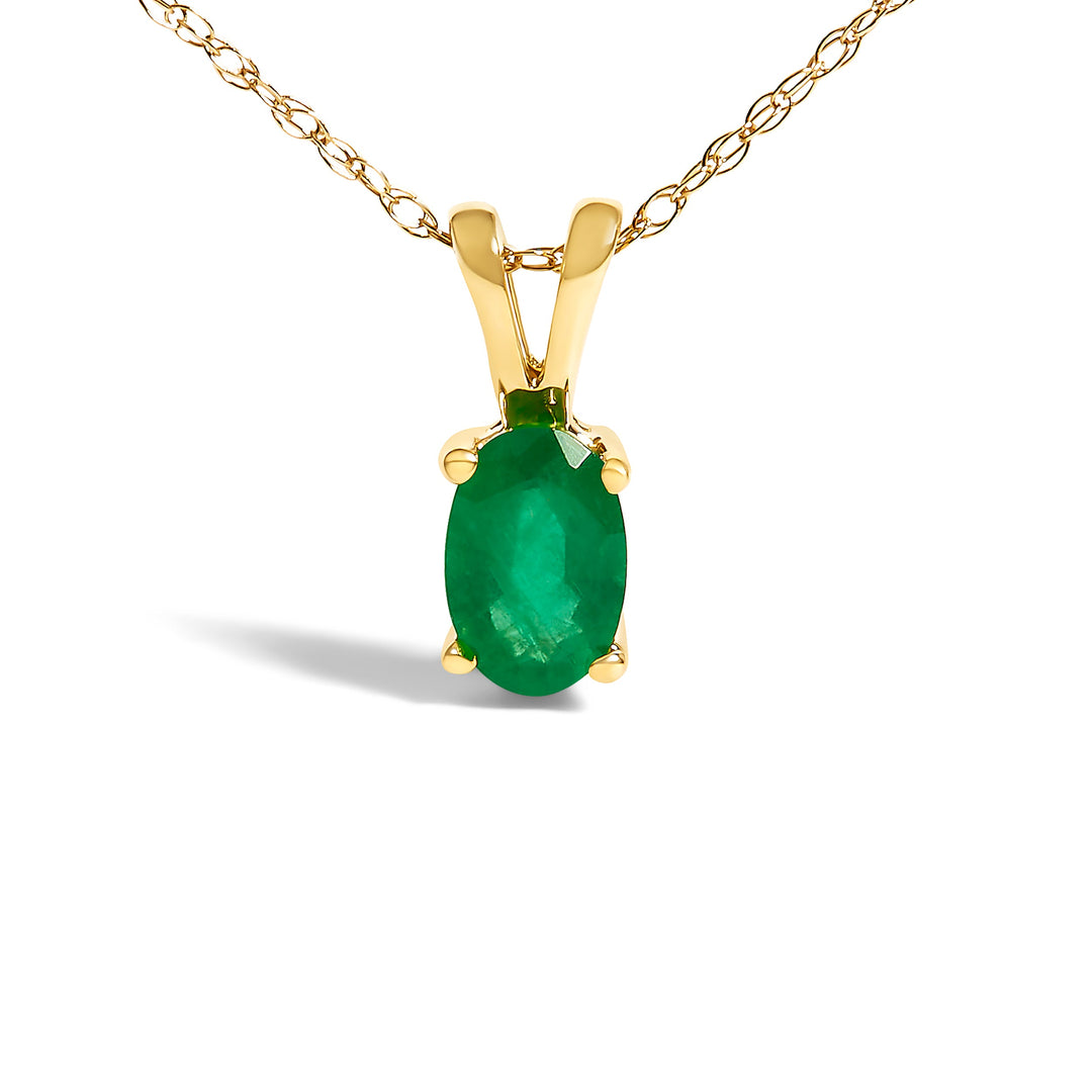 14K Yellow Gold Oval Green Emerald Solitaire Pendant Necklace - 18" Inches