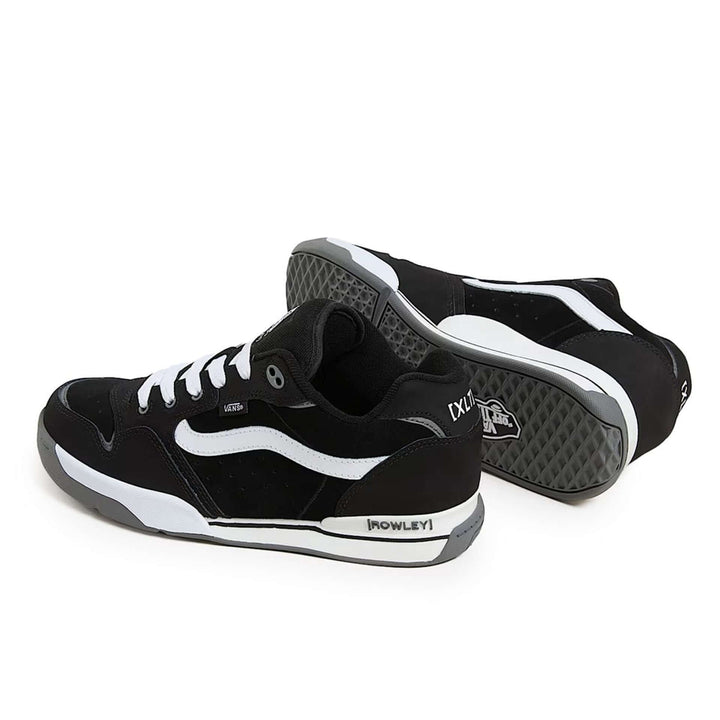 Vans black and white leather low top unisex Sneakers