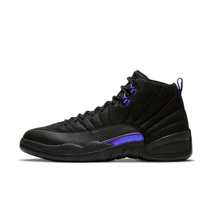 Air Jordan Retro 12 &