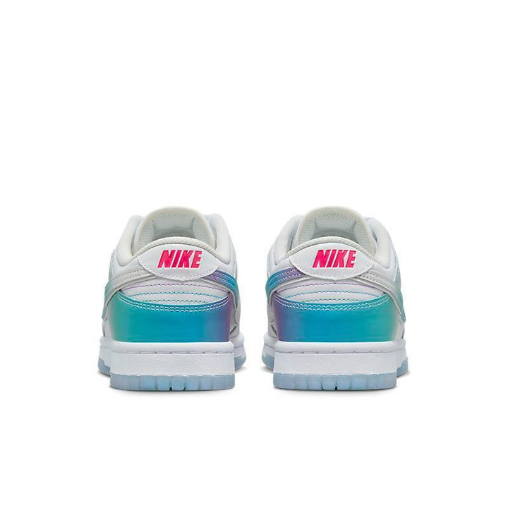 Nike Dunk Low &