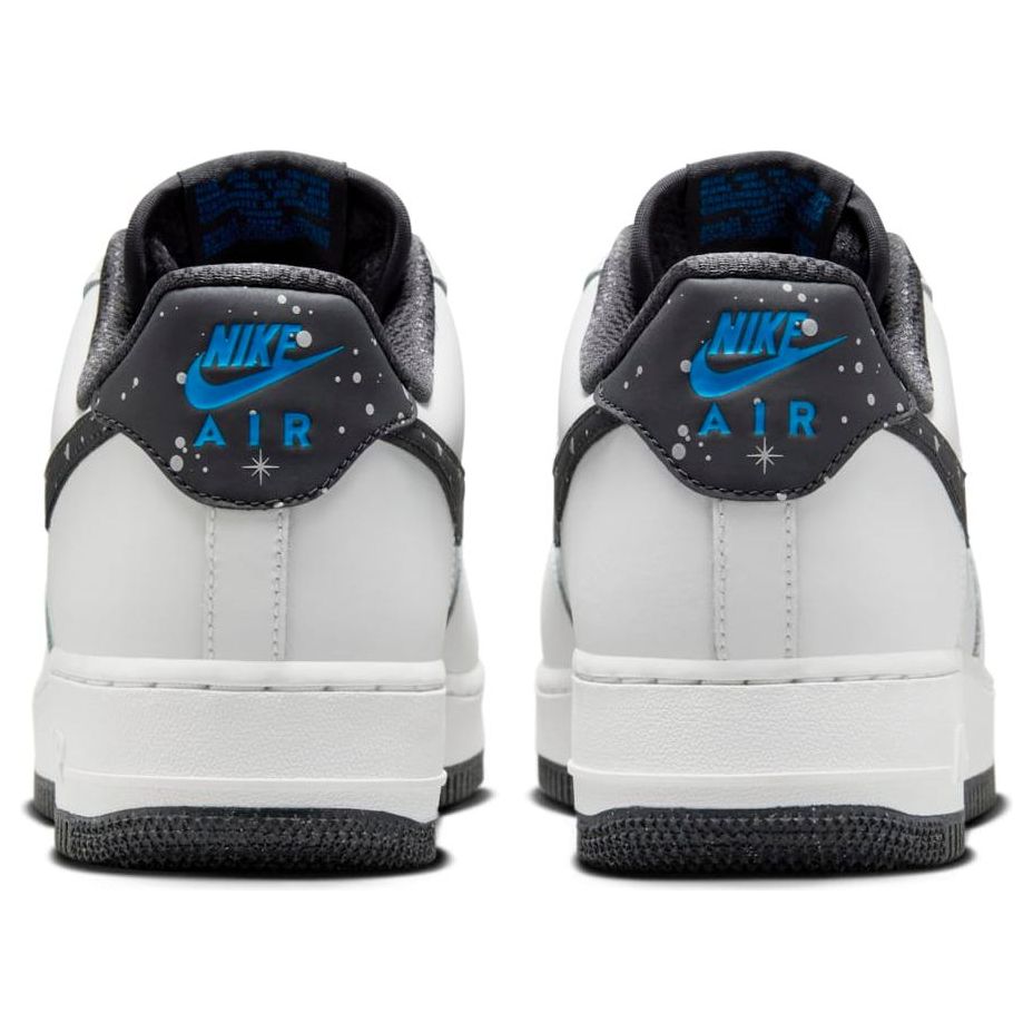 Nike Air Force 1 &