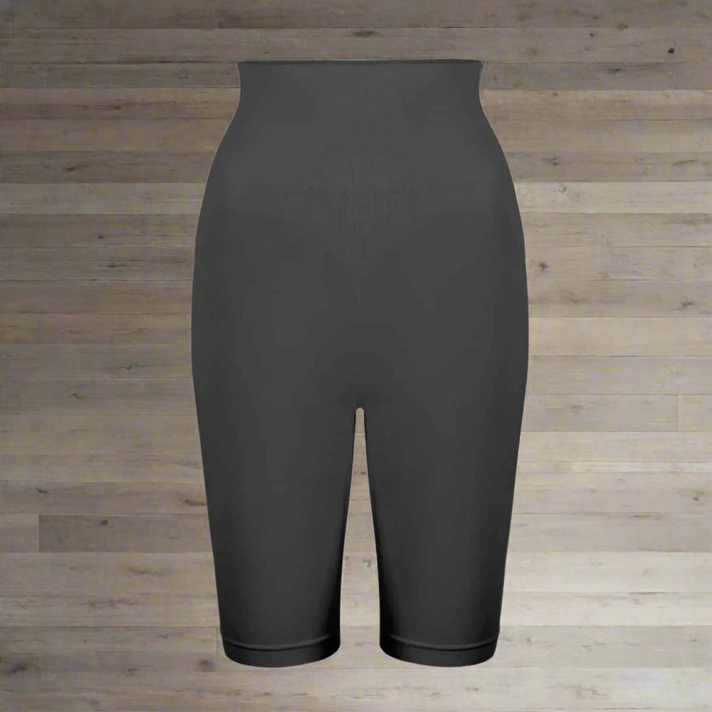 BodyBoo seamless shapewear for women – made in Italy BodyBoo sculpting bodysuit with tummy control BodyBoo high-waist shaping shorts in nude and black Italian BodyBoo compression leggings – firm control BodyBoo invisible control briefs for smooth silhouet