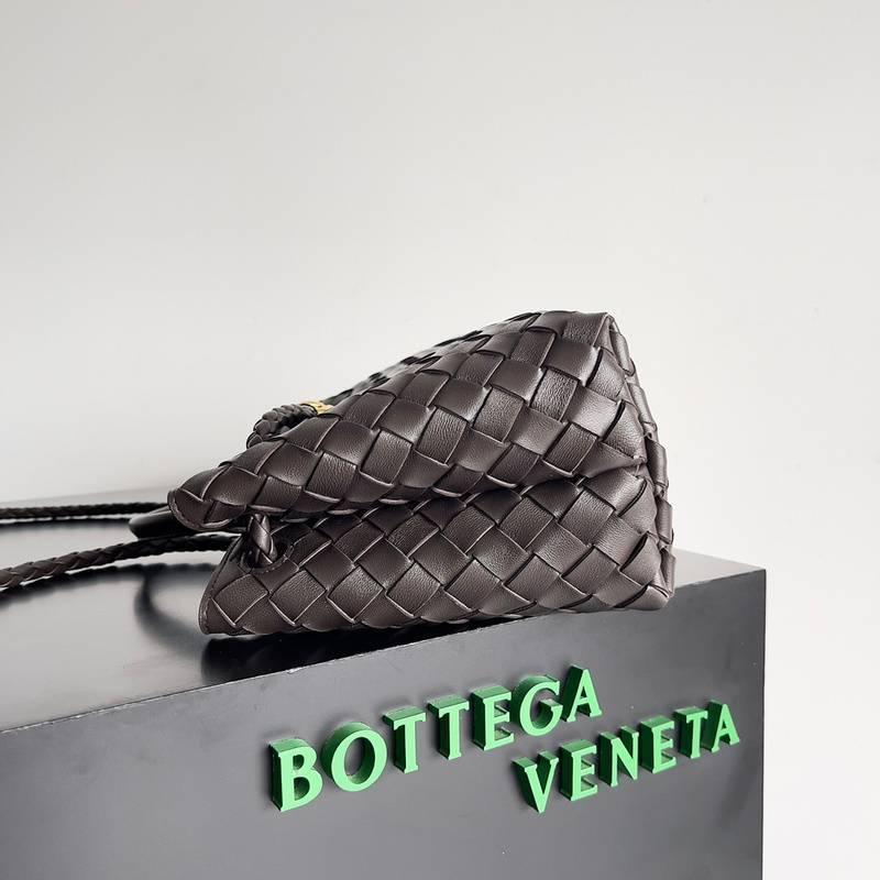 Bottega Veneta Bottega Veneta Andiamo East/West Small Tote Bag