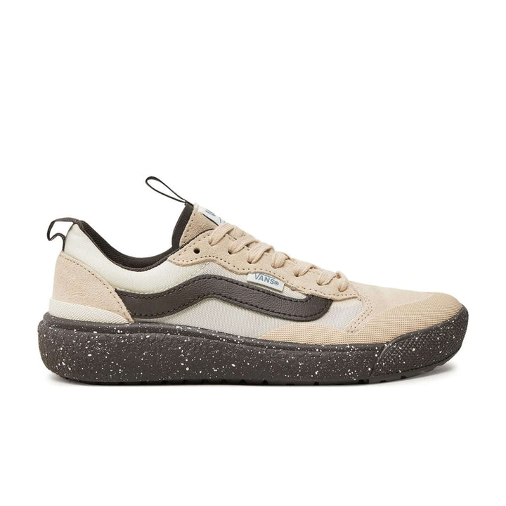 VANS sneakers and streetwear collection at STORE 7994