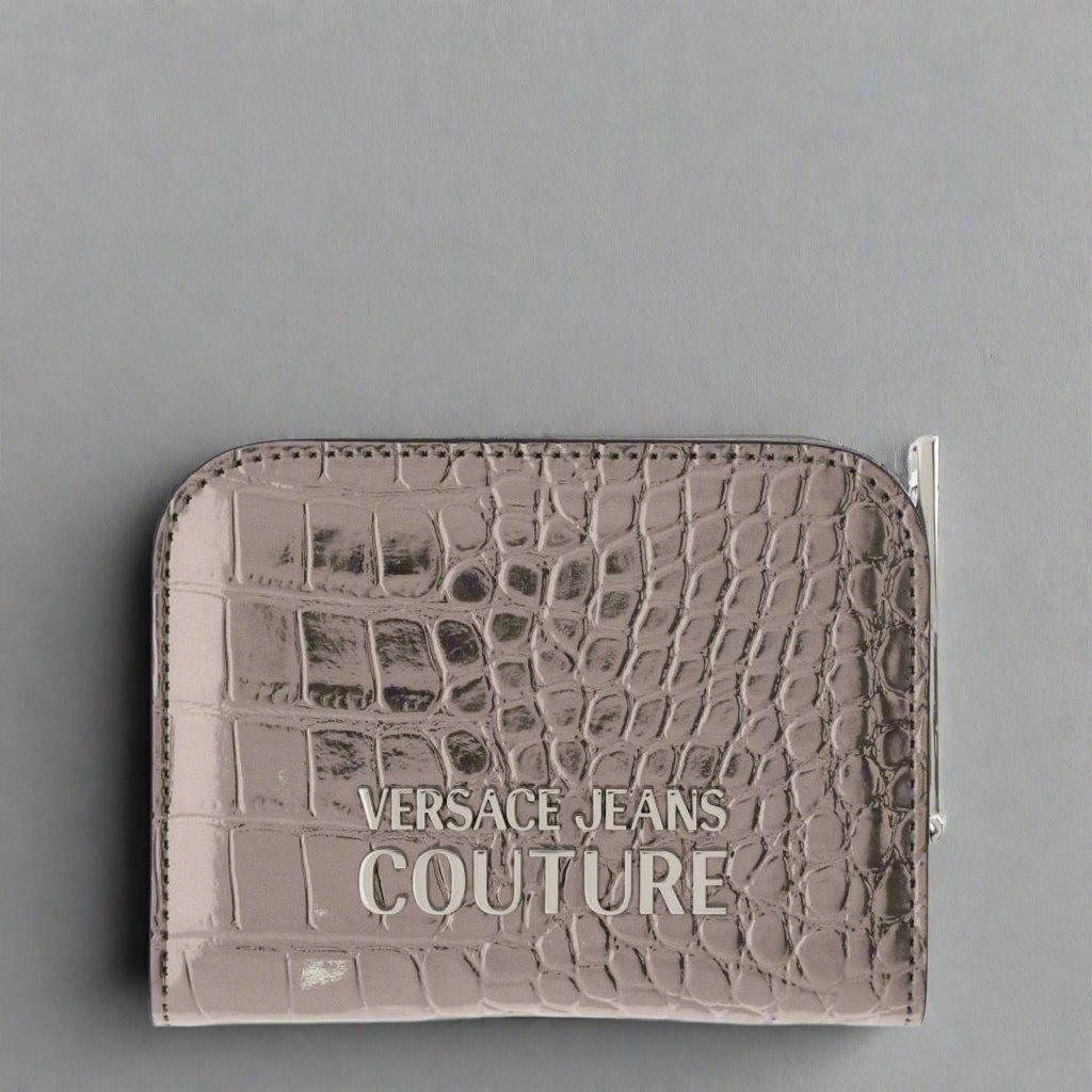Versace Jeans Couture wallet for women in synthetic leather, featuring a gold emblem and sleek crocodile pattern.