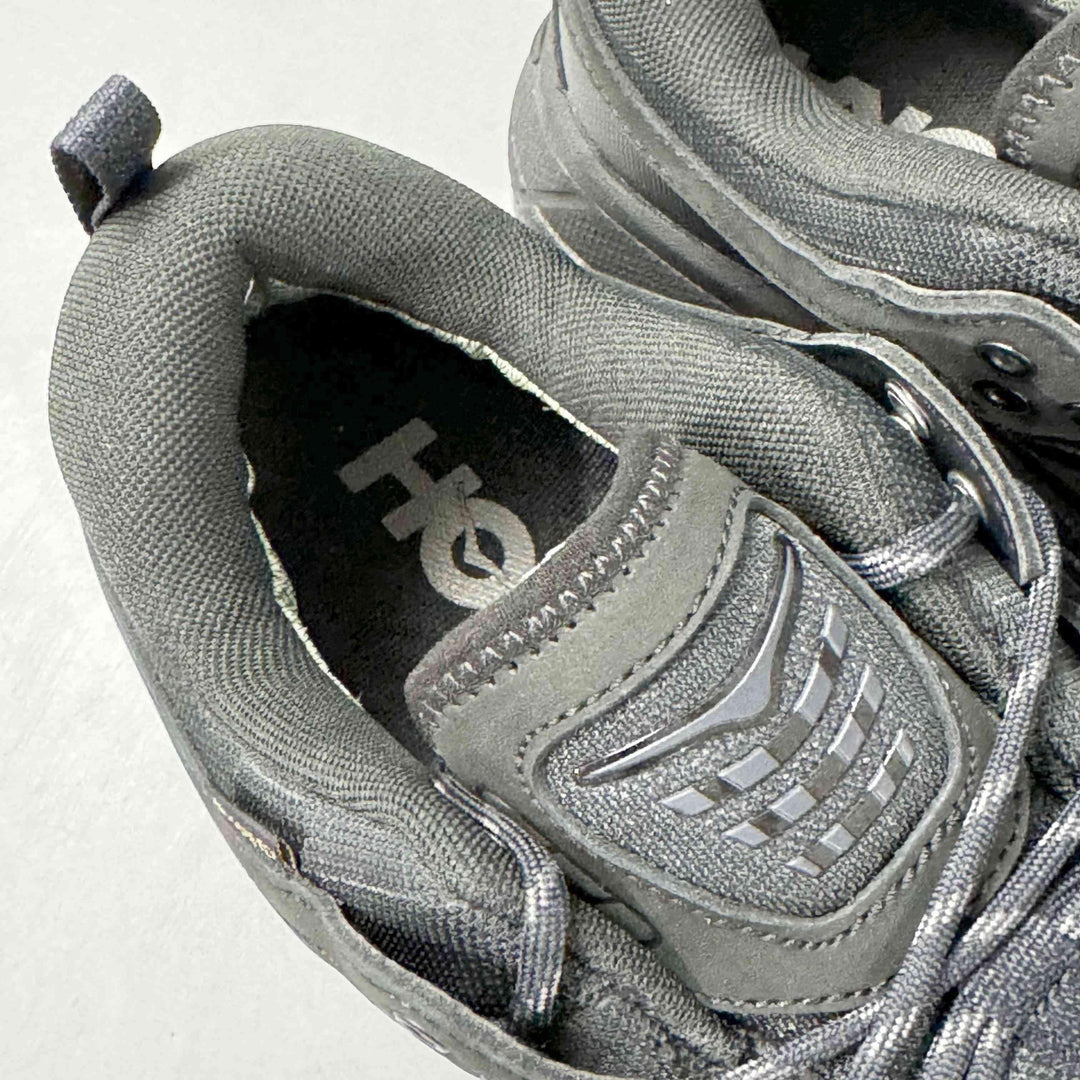 Hoka One One Tor Ultra Low &