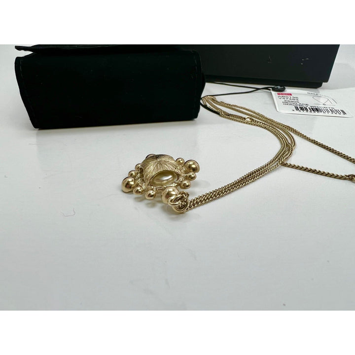 Chanel Crystal CC gold pearly necklace – STORE 7994