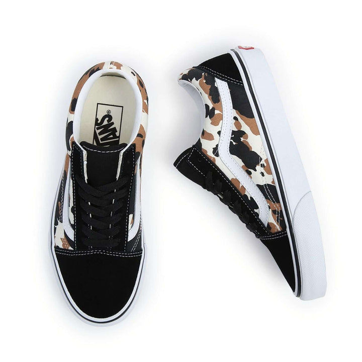 VANS sneakers and streetwear collection at STORE 7994