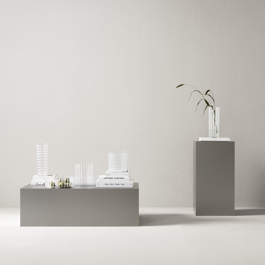 Cut In Number Checkered Vase Low