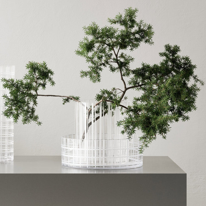Cut In Number Checkered Vase Low