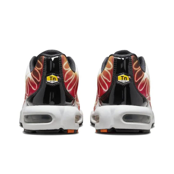 Nike Air Max Plus &