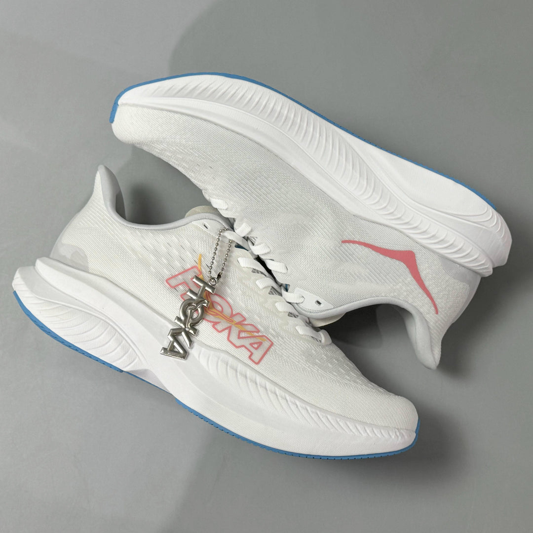 Hoka One One Mach 6 &