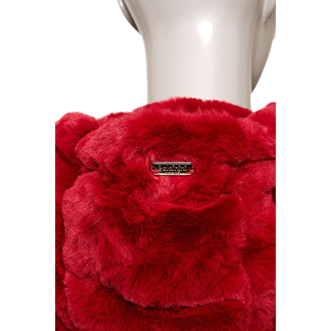 Comfortable Italian designed coats & jackets in mid, 3/4 and hooded designs