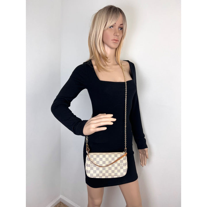 Louis Vuitton Pochette Accessories Damier Azur bag – STORE 7994