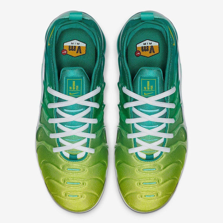 Nike Air VaporMax Plus &