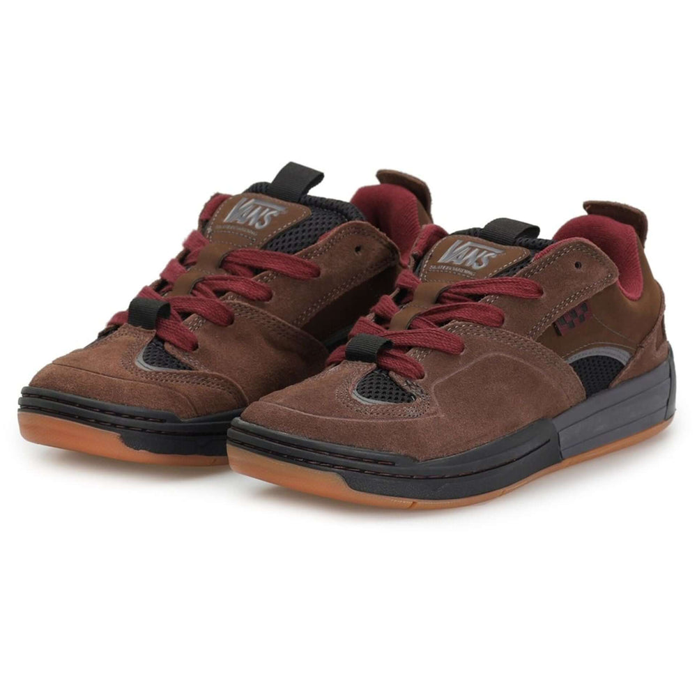 VANS sneakers and streetwear collection at STORE 7994