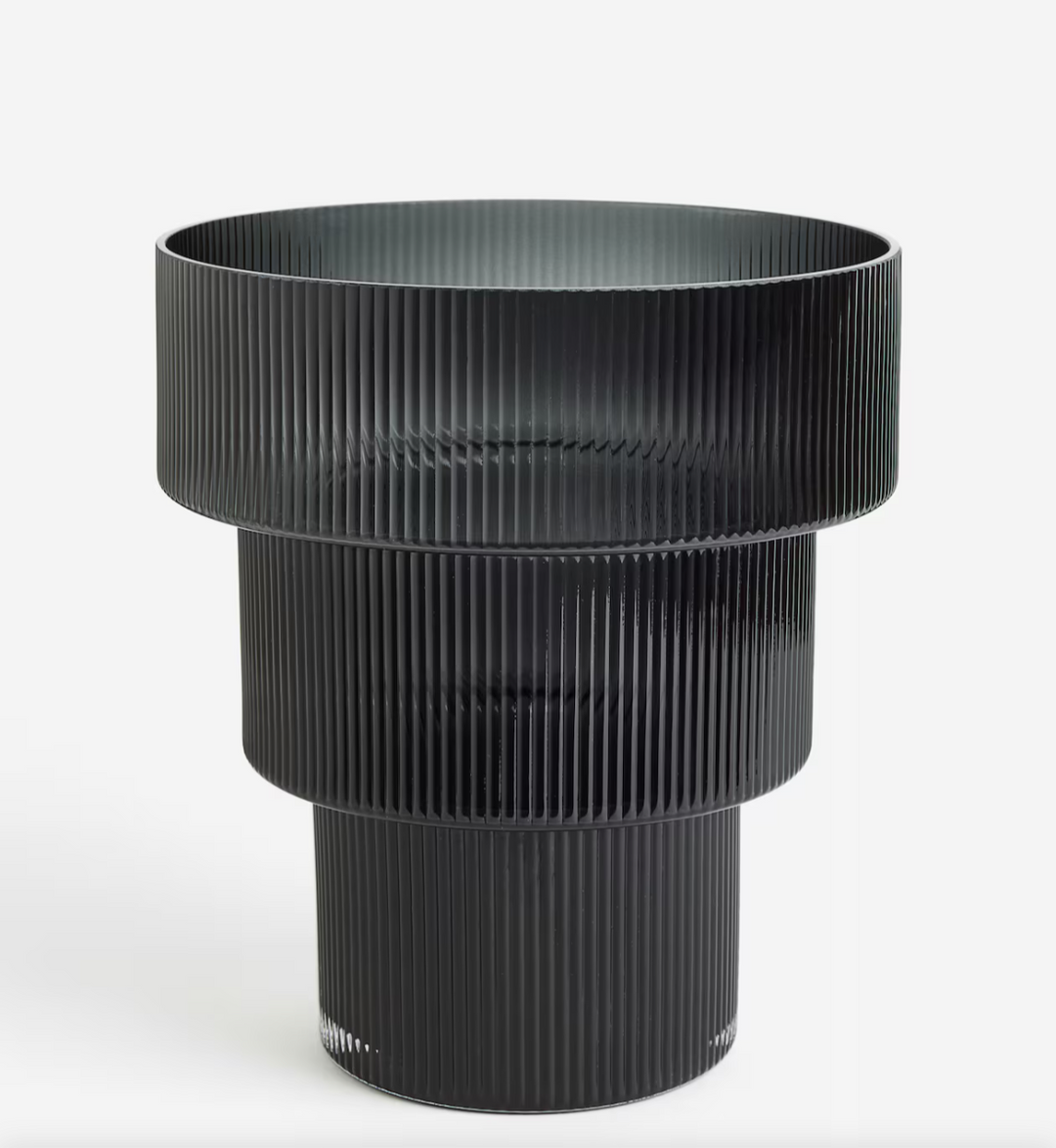 Glass fluted vase