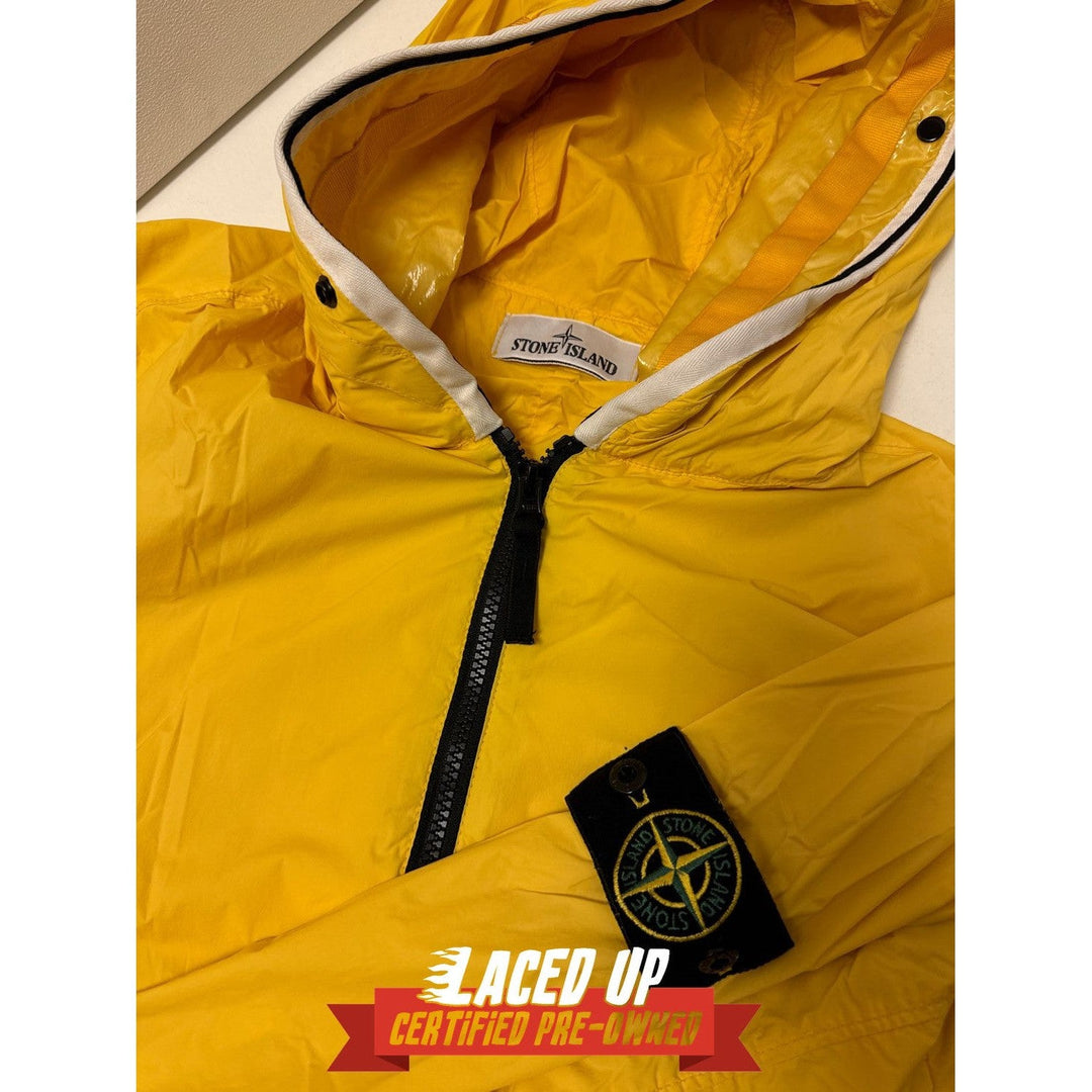 PRE OWNED Stone island windbreaker Hoodie Yellow