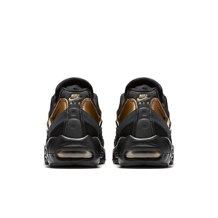 Air Max 95 &