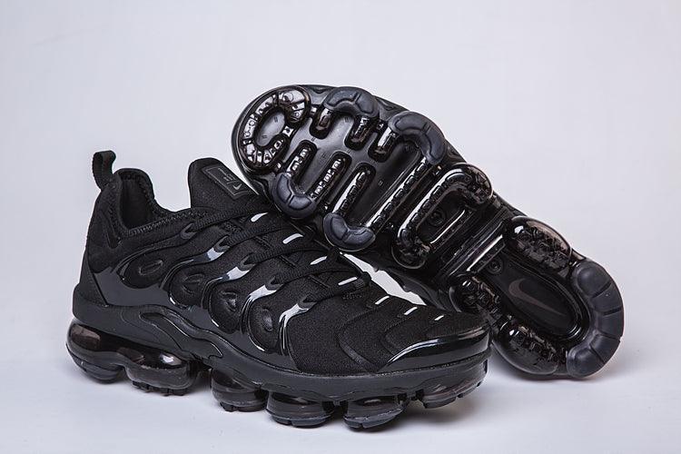 Nike Air VaporMax Plus &