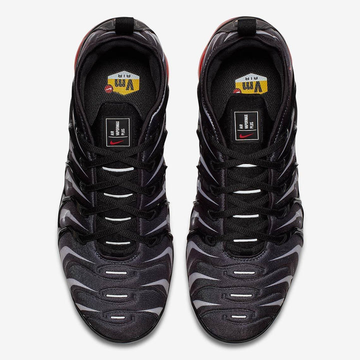Nike Air VaporMax Plus &