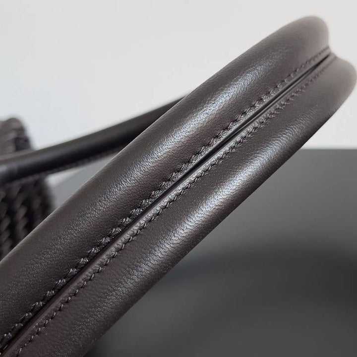 Bottega Veneta Medium Intreccio Leather Bag Tote
