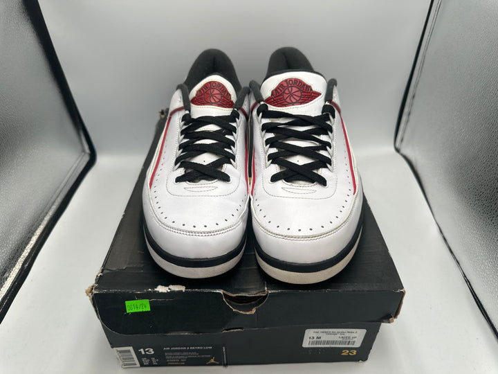 PRE OWNED Air Jordan Retro 2  "Chicago" low