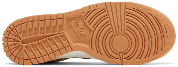 Nike Dunk Low Harvest Moon (W)